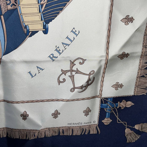 Hermes “VU DU CAROSSE  DE” 100%bSilk Scarf 90cm Square - Picture 13 of 16